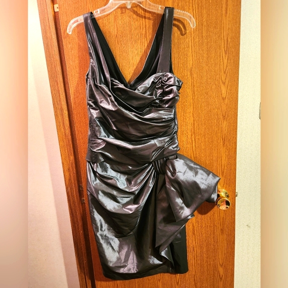 Maggy London Dresses & Skirts - Maggy London Gray Size 12 Formal Dress
